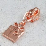 Sallie Tomato - Zipper Pulls