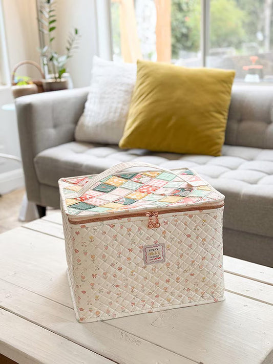 Minki Kim - Ultimate Sewing Case