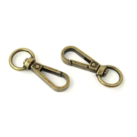 Sallie Tomato - Swivel Hooks